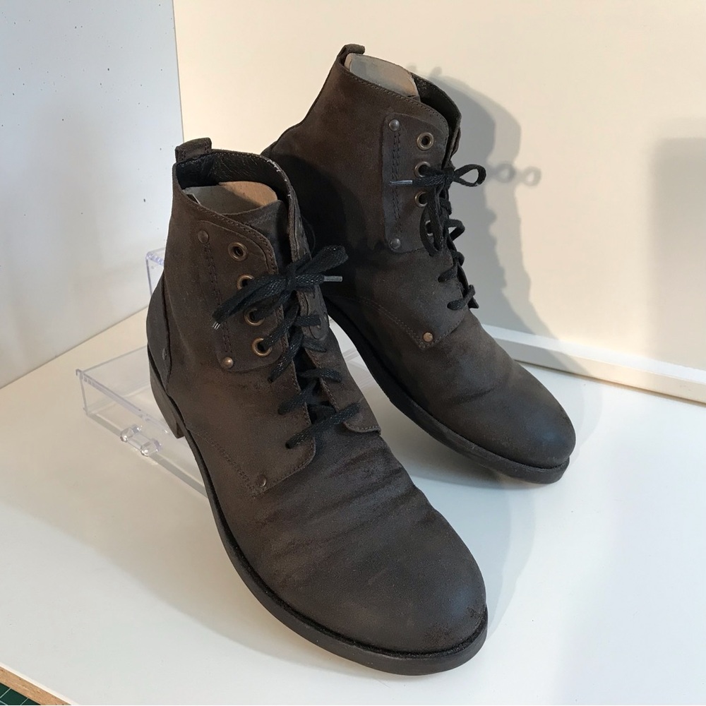 OXS Italy Oiled military style dress boots (Euro 42)